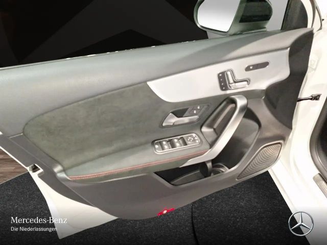 Mercedes-Benz A 35 AMG 4MATIC AMG Line