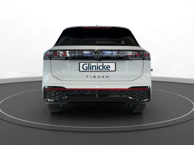Volkswagen Tiguan R-Line eHybrid