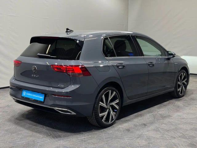 Volkswagen Golf 1.5 eTSI DSG Style
