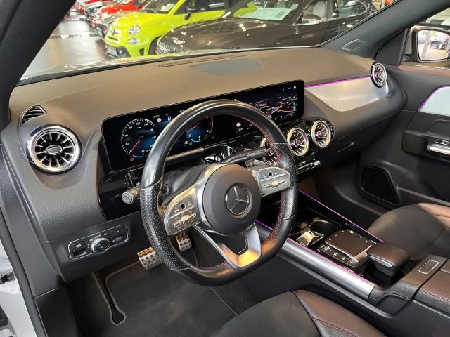 Mercedes-Benz GLA 250 4MATIC AMG Line