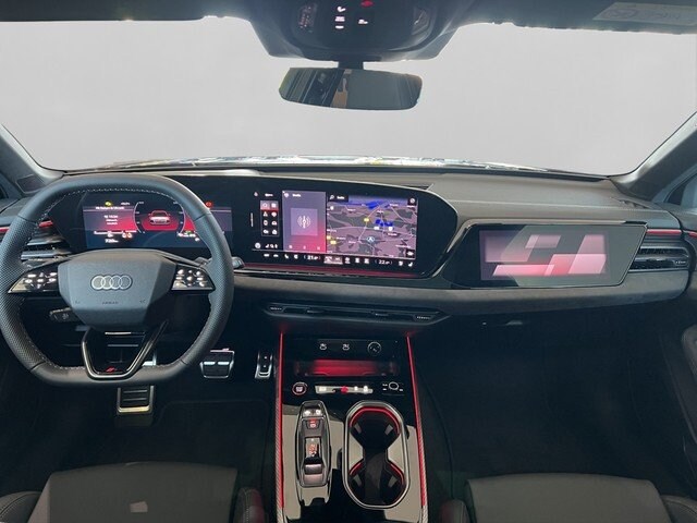 Audi A6 Avant Quattro S-Tronic