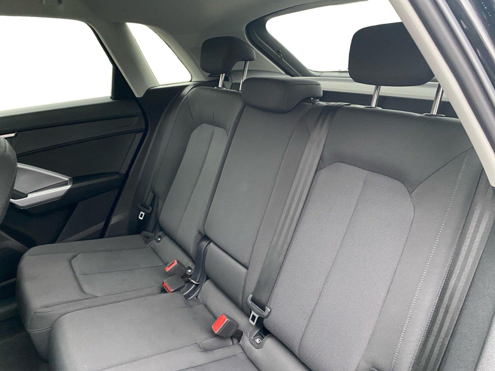 Audi Q3 35 TFSI S-Line S-Tronic