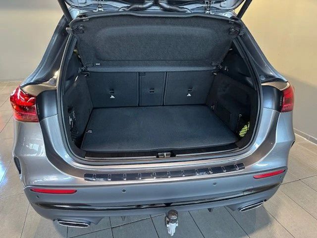 Mercedes-Benz GLA 220 4MATIC AMG Line