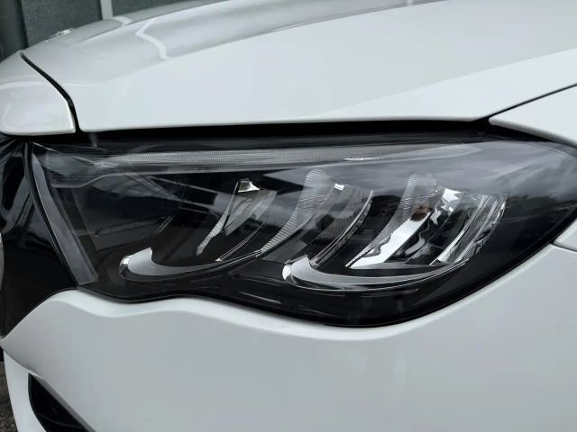 Mercedes-Benz E 200 AMG Line Sedan