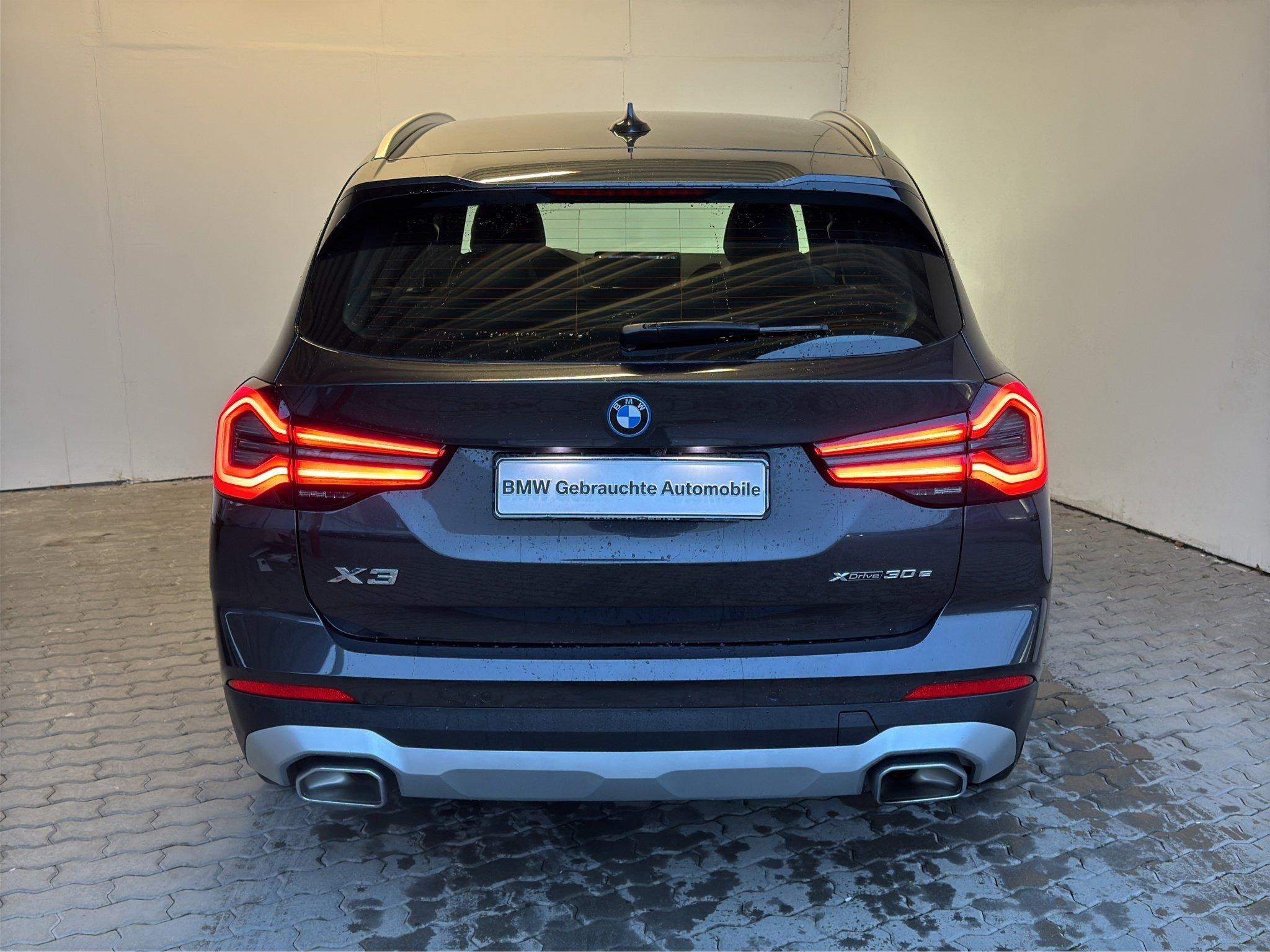 BMW X3 xDrive30e