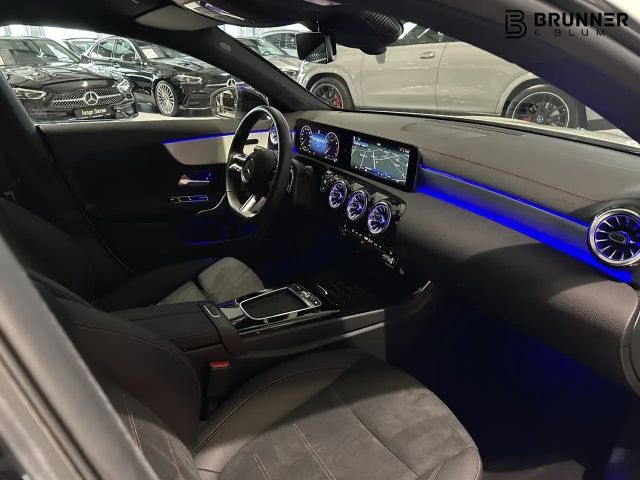 Mercedes-Benz CLA 250 4MATIC AMG Line