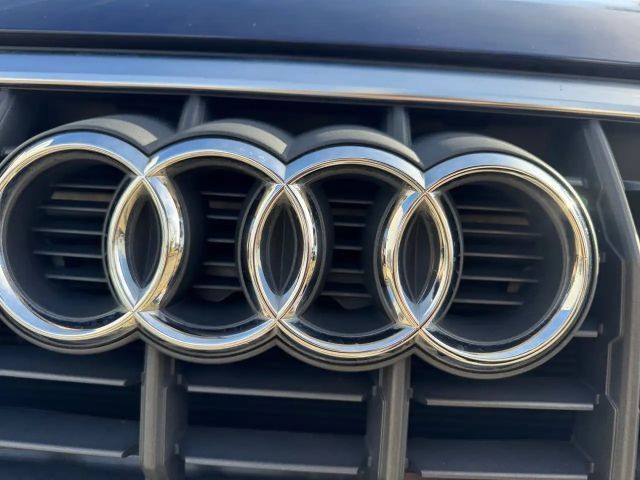 Audi Q3 35 TDI Business S-Tronic