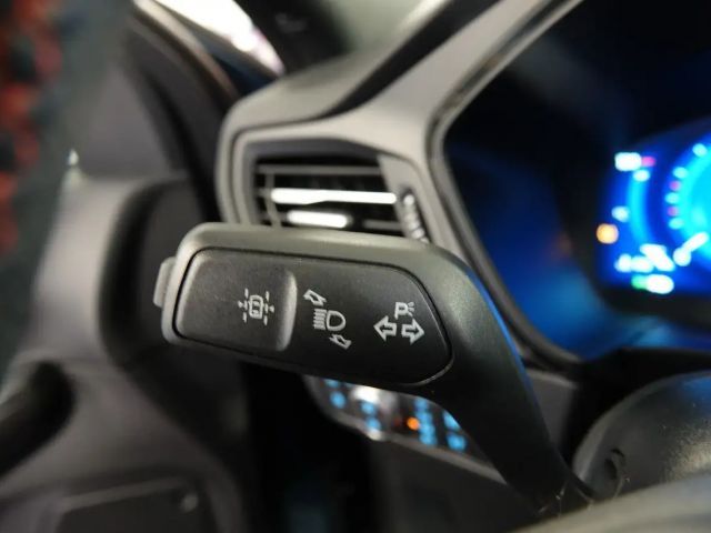 Ford Kuga Plug in Hybrid ST Line X