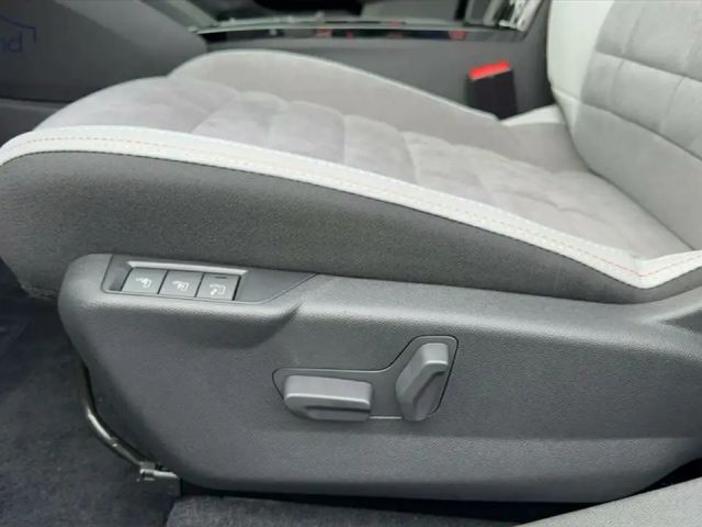 Citroën C4 Max PureTech