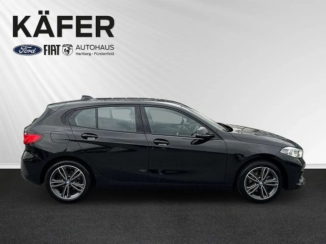 BMW 116 116d Sedan Sport Line