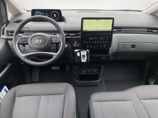 Hyundai Staria Trend