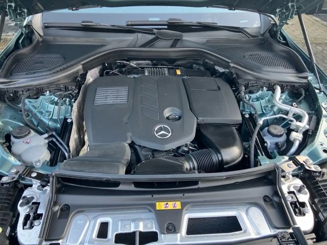 Mercedes-Benz GLC 300 4MATIC AMG Line GLC 300 d