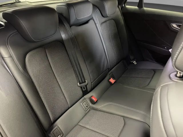 Audi Q2 35 TFSI S-Line