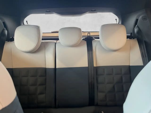 Fiat Grande Panda E La Prima