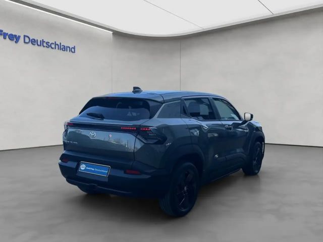 Toyota Urban Cruiser 61kWh Teamplayer