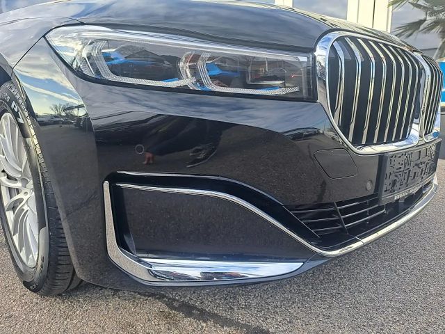BMW 745 Sedan xDrive