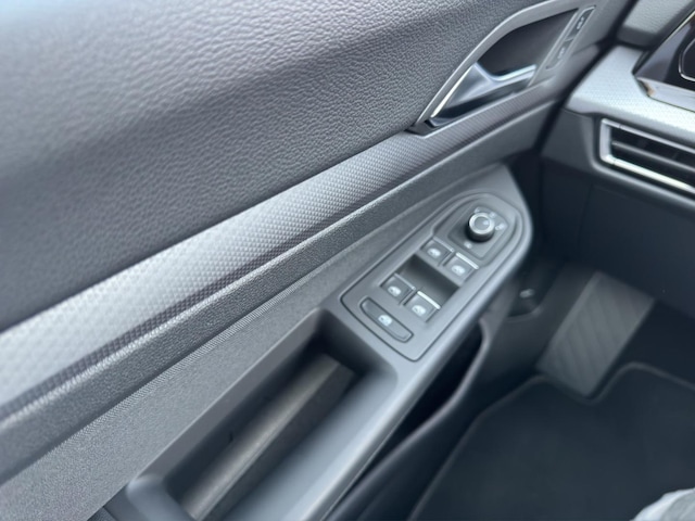 Volkswagen Golf 1.5 eTSI DSG Variant