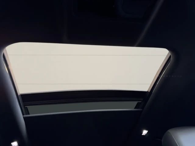 Land Rover Defender 110 D250 Dynamic SE