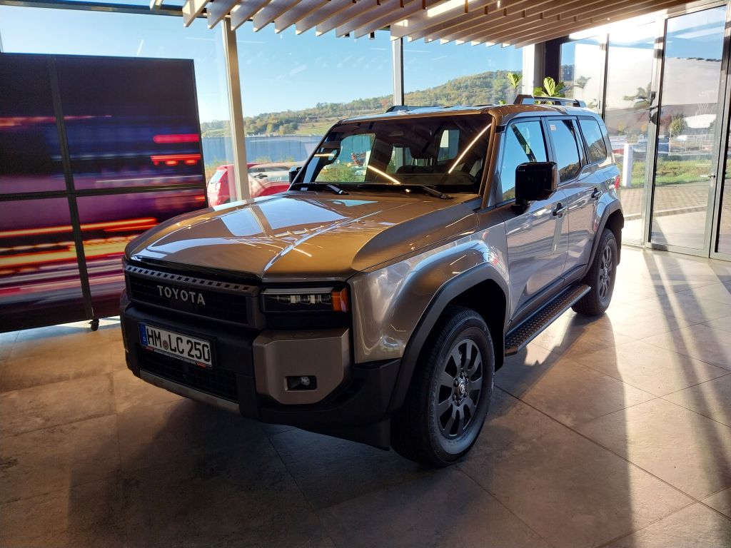 Toyota Land Cruiser 5-deurs Basis