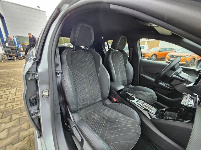 Peugeot E-208 GT-Line Hybrid