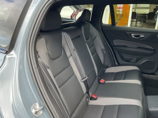 Volvo V60 AWD Dark Plus T8