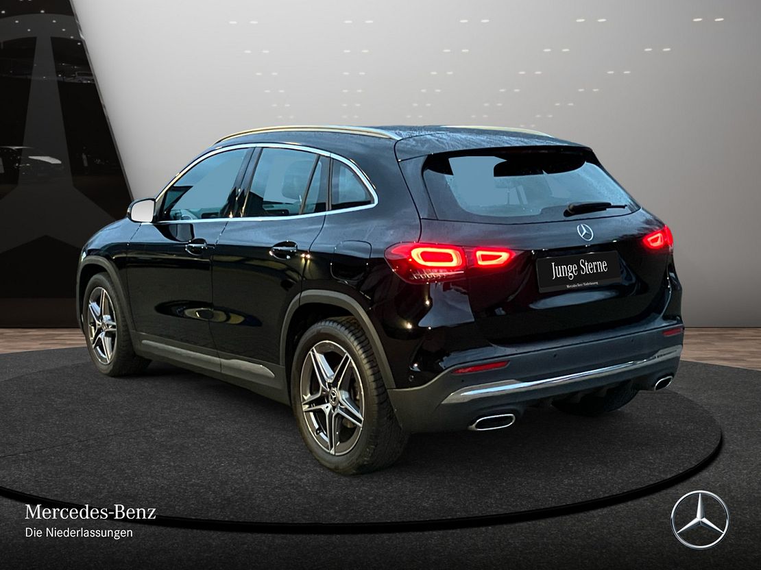 Mercedes-Benz GLA 200 AMG Line