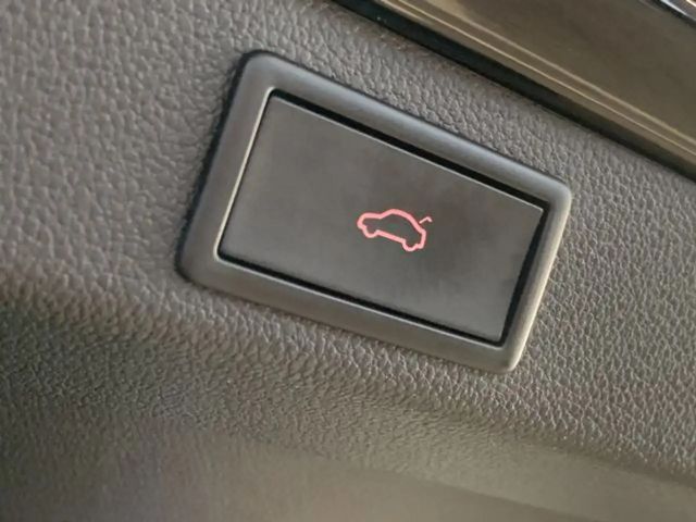 Skoda Superb 2.0 TDI Combi