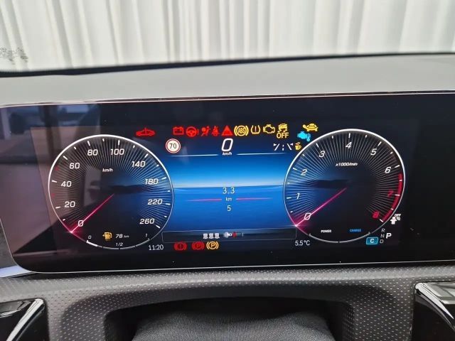 Mercedes-Benz A 180 AMG Line Hatchback