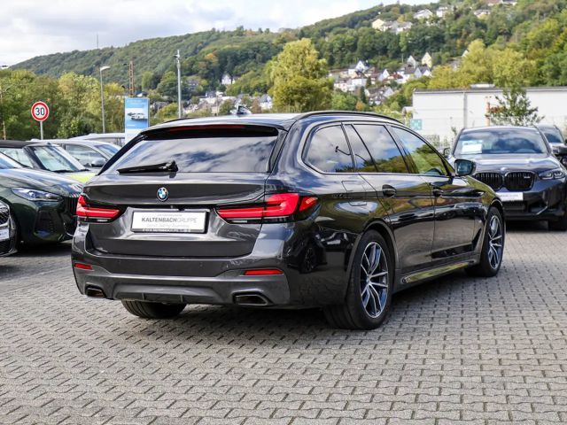 BMW 520 520d M-Sport Touring