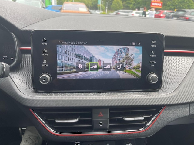 Skoda Kamiq 1.0 TSI 85 Monte Carlo