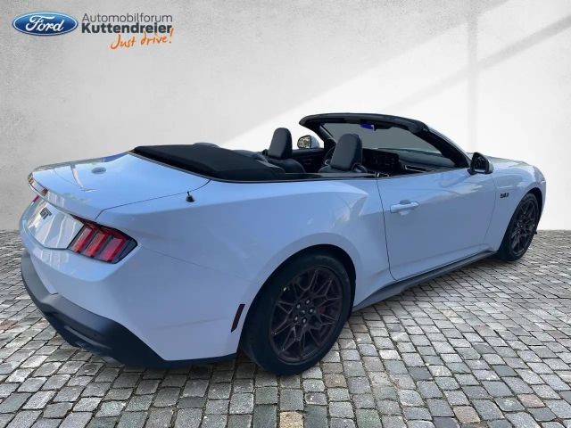 Ford Mustang Convertible GT 5.0 V8