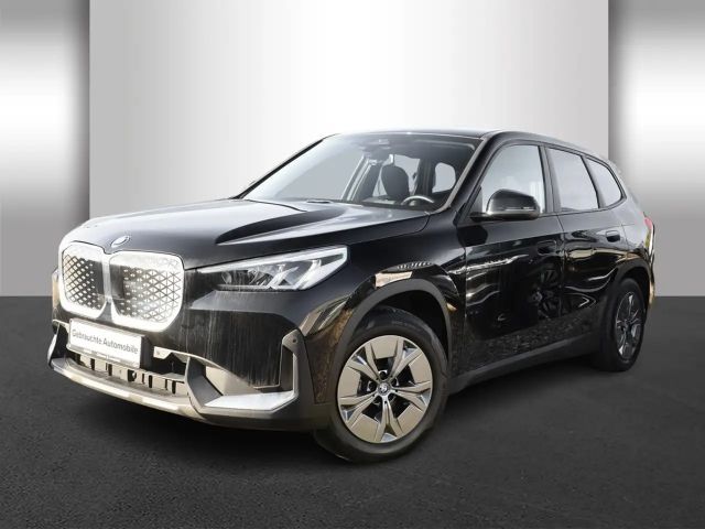 BMW iX1 xDrive30