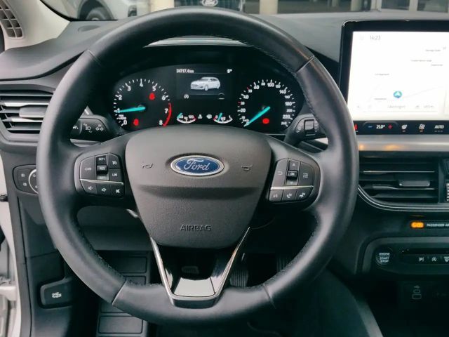 Ford Focus Titanium Wagon