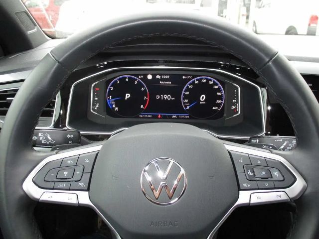 Volkswagen Taigo 1.5 TSI DSG R-Line