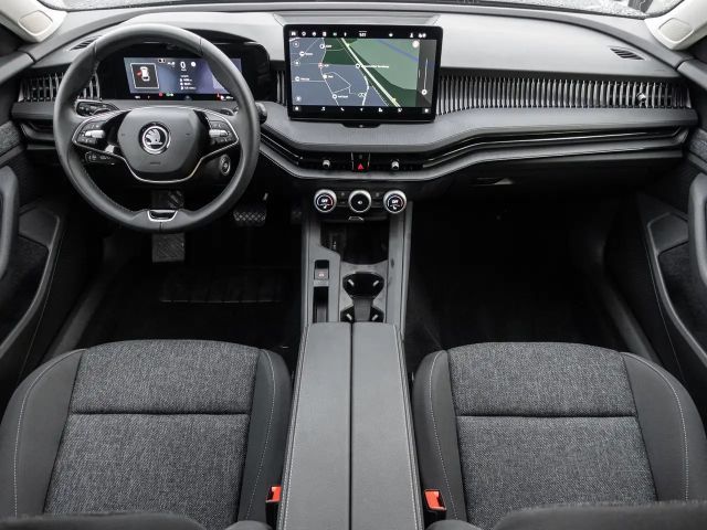 Skoda Superb 2.0 TDI Combi