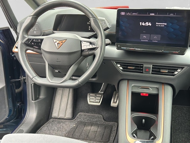 Cupra Born Born LM20 PANO W-PUMPE SCHALENSITZE HEAD-UP