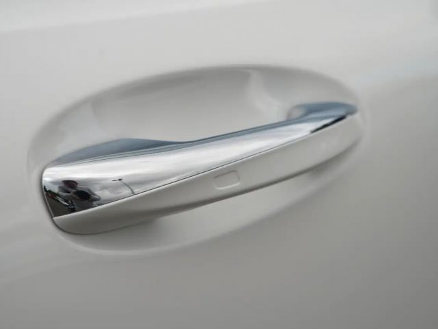 Mercedes-Benz EQB 300 4MATIC Electric Art