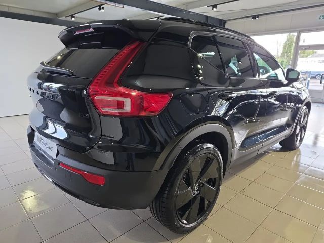 Volvo XC40 Plus