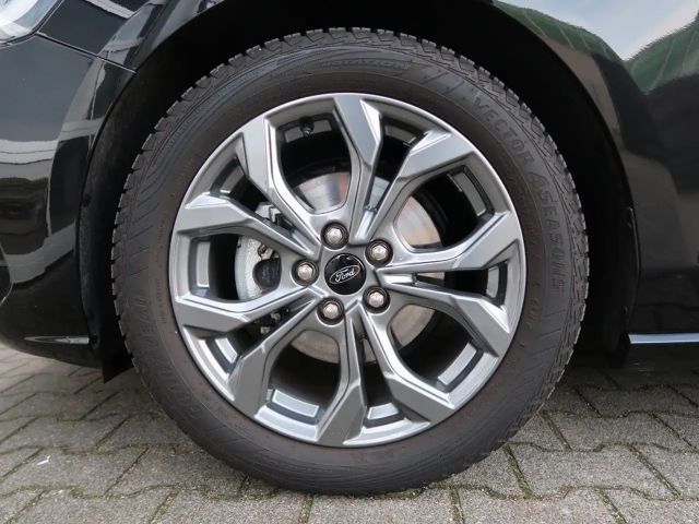 Ford Focus ST Line Wagon