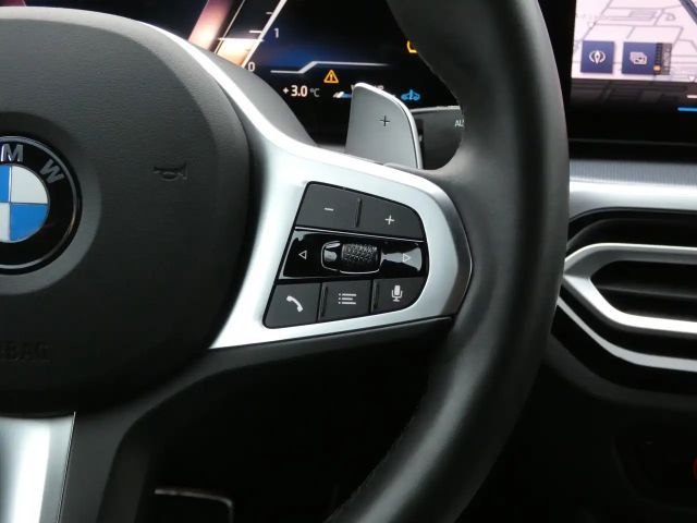 BMW 320 320d M-Sport Sedan xDrive