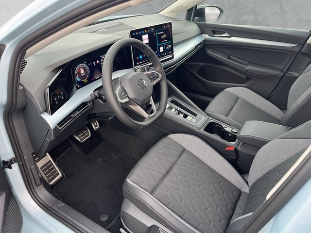 Volkswagen Golf 1.5 eTSI