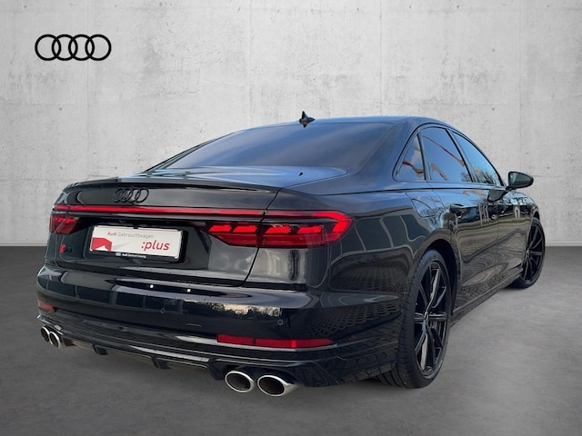 Audi S8 Quattro