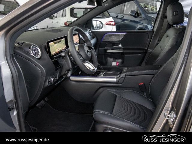 Mercedes-Benz B 220 4MATIC Sedan