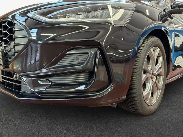 Ford Focus EcoBoost ST Line Wagon