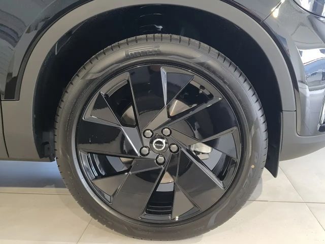 Volvo XC40 Plus
