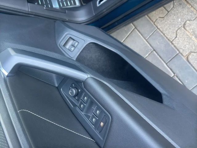 Volkswagen Tiguan R-Line eHybrid