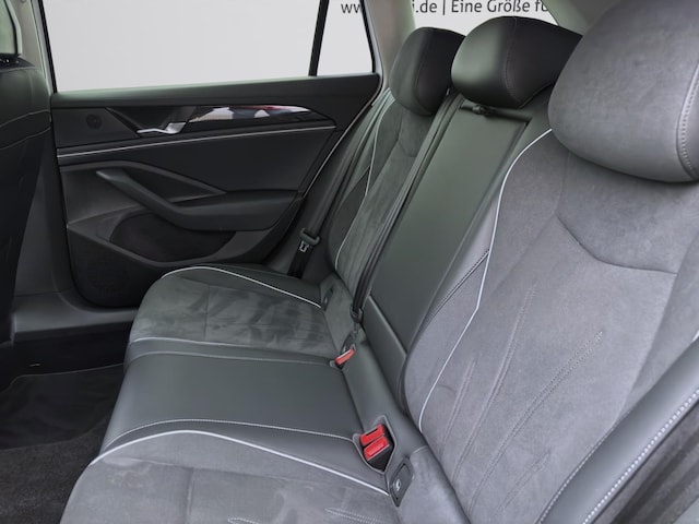 Volkswagen Passat 1.5 eTSI Business DSG