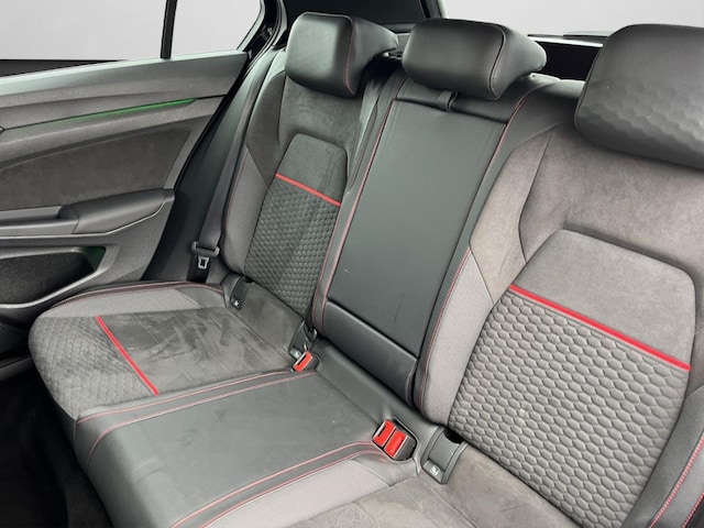 Volkswagen Golf 2.0 TSI GTI