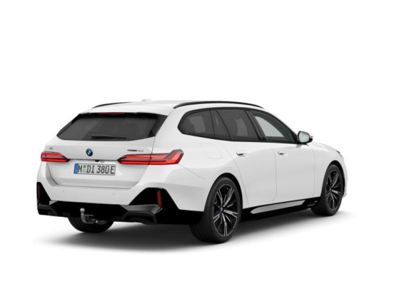 BMW i5 Touring