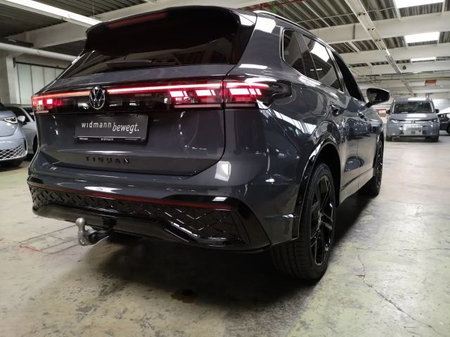 Volkswagen Tiguan 4Motion DSG R-Line